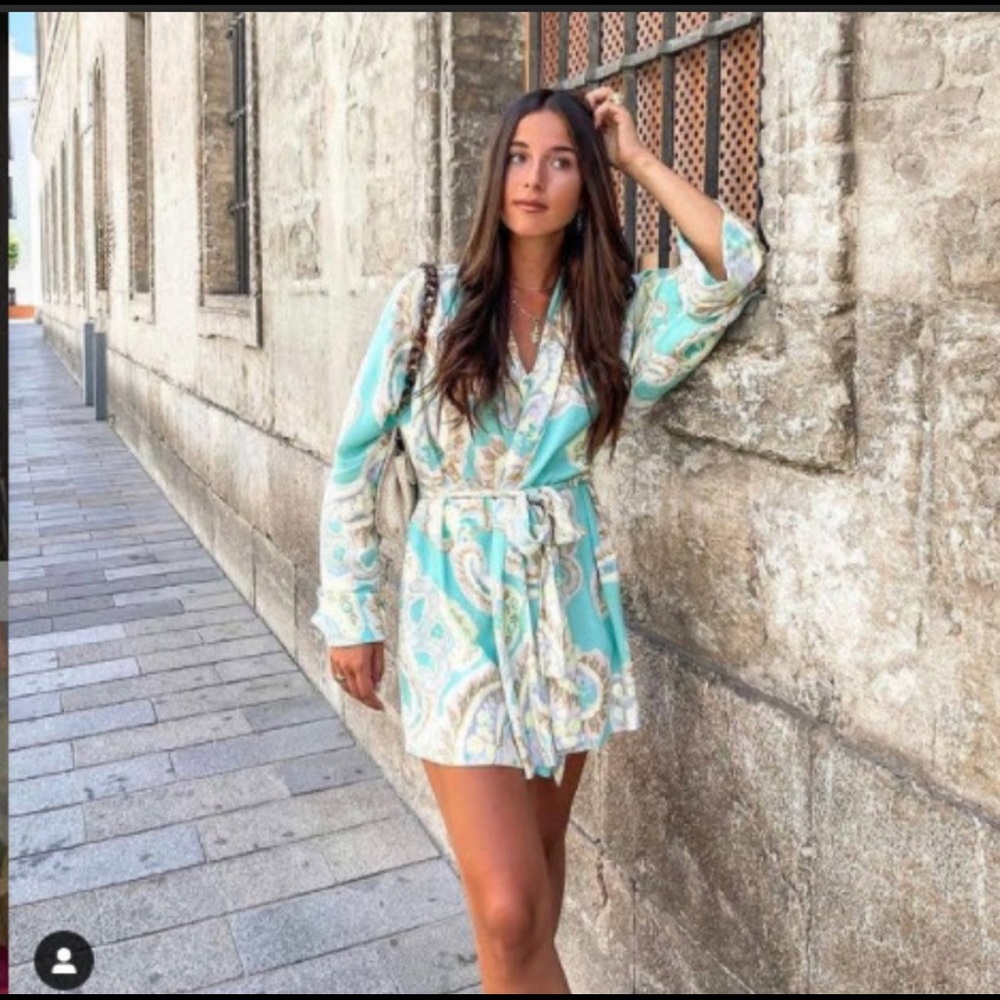Zara Printed Blouse with Bow - BLOGGER FAVORITE Sold out